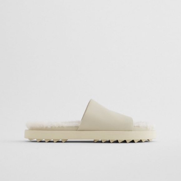 𝗡𝗪𝗧 𝗭𝗮𝗿𝗮 • Low Heel Leather Sandals - Picture 8 of 17